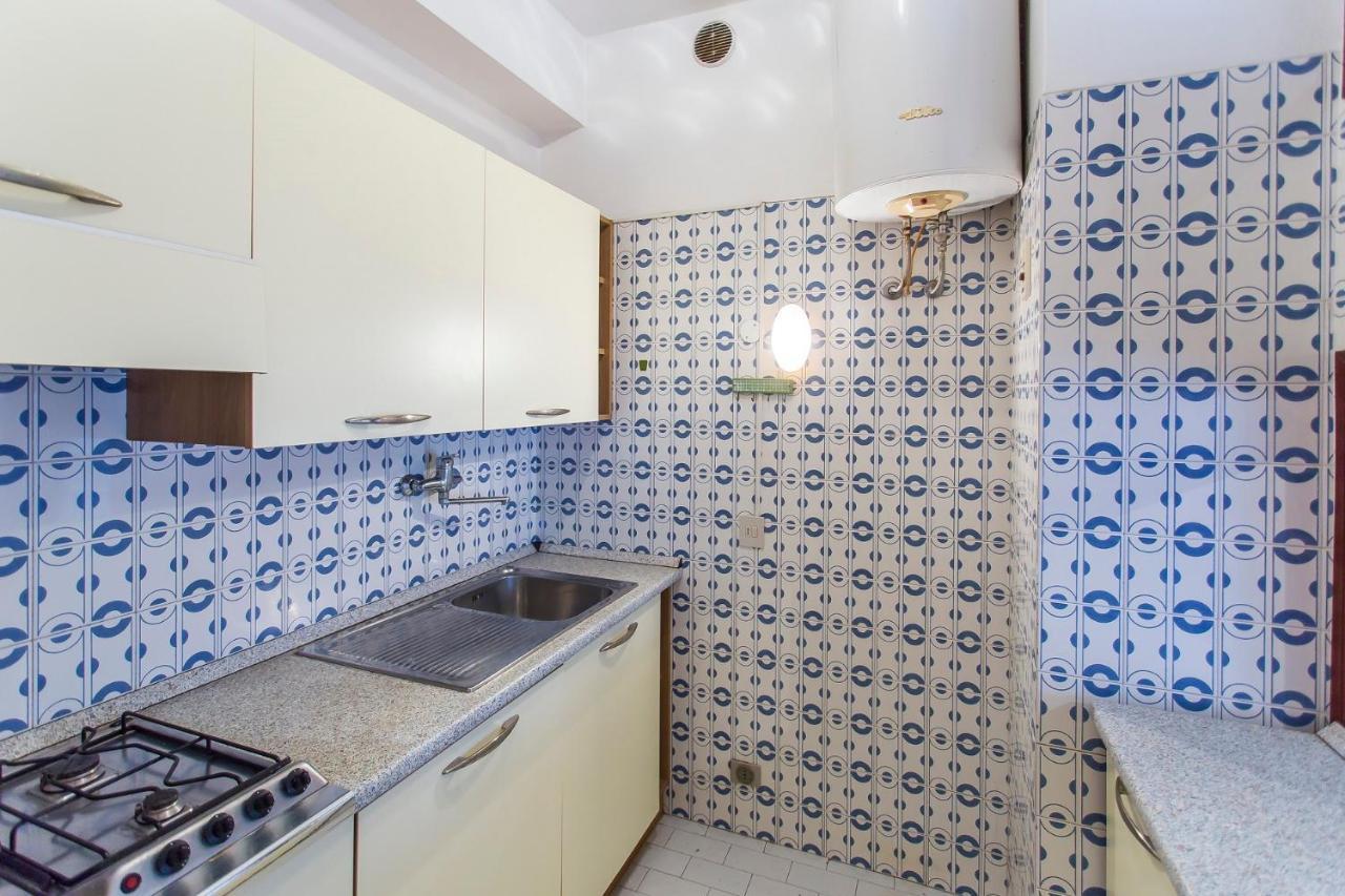 Apollo Apartment Lido di Jesolo Bagian luar foto